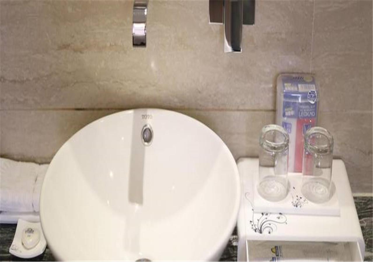 Days Inn Hotspring Xiamen Dış mekan fotoğraf